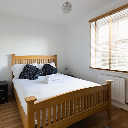 Hullidays Victora Dock- Refurbished 2024 Apartment Kingston upon Hull Luaran gambar